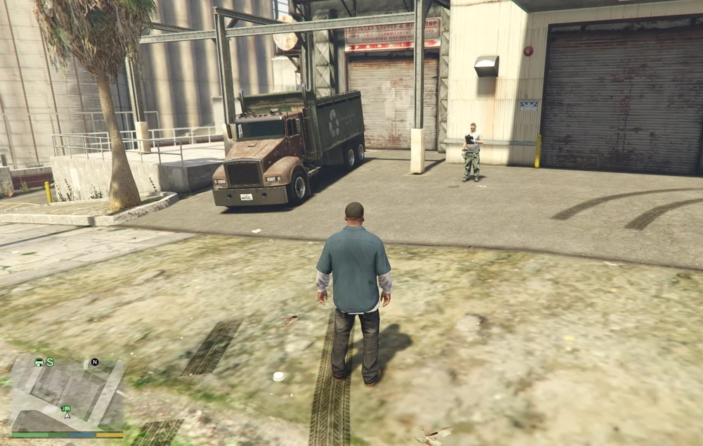 Work as a garbage truck driver for GTA 5